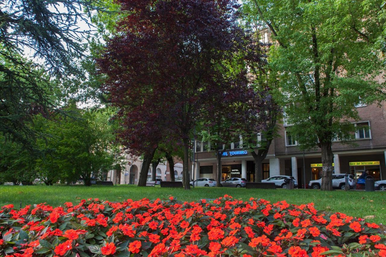 Hotel Touring Ferrara Bagian luar foto